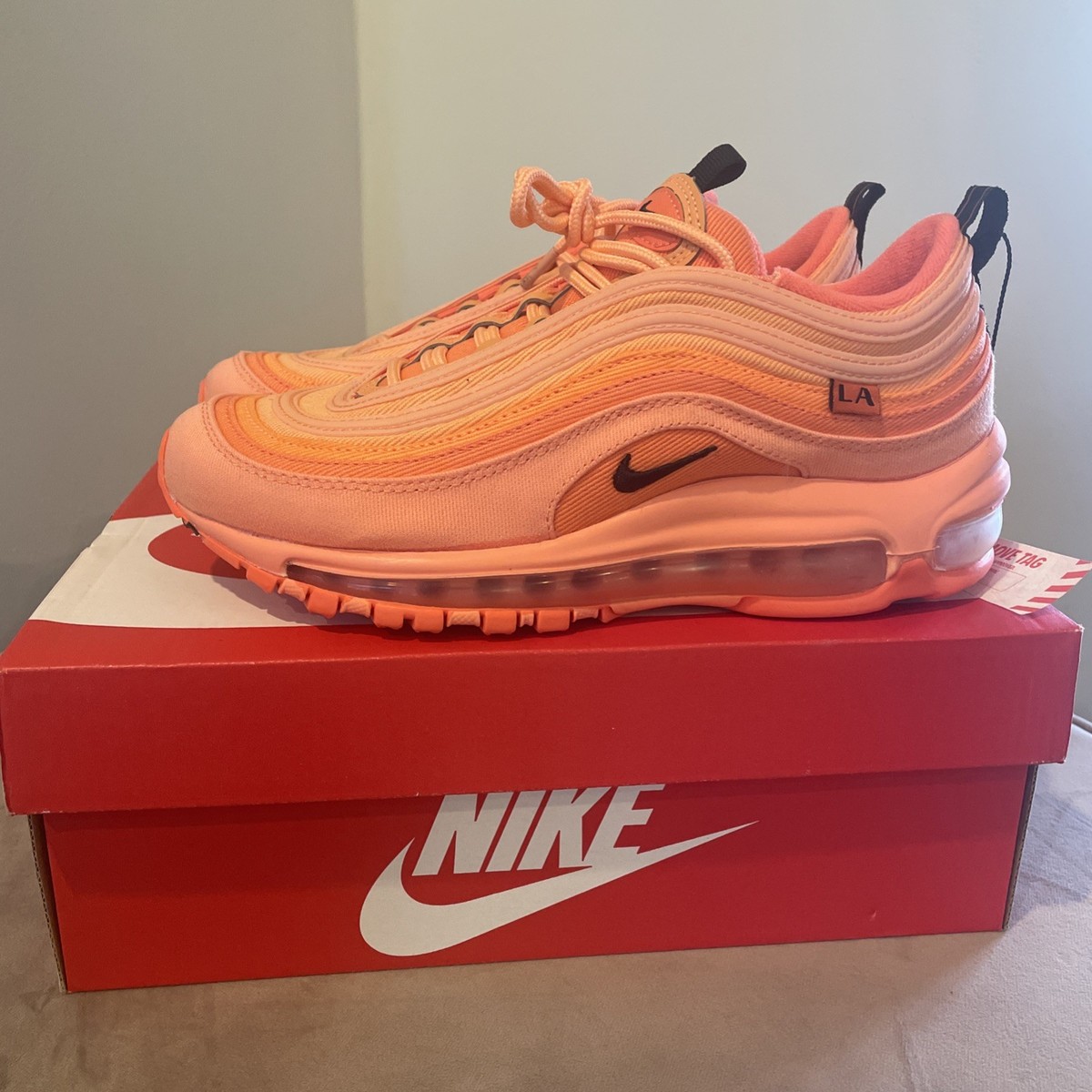 Nike Air Max 97 LA City Special Sneaker  display picture 3