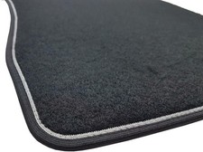 Kit Tappetini Auto compatibili con Land Rover Defender 130 5