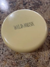 Vintage COTY Wild Musk Dusting Powder 4. oz  with Puff ~ New Without Box