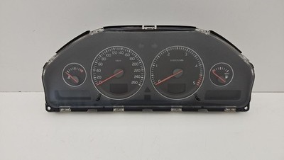 Volvo V70 2003 Vorne links Geschwindigkeitsmesser Cockpit 8673262 120kW