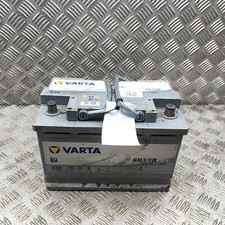 VOLKSWAGEN PASSAT B7 Batterie 570901076 2,0 Diesel 103 kW 2014 33516723