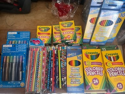200+ Crayola Colored Pencil  Lot  Teacher Gift & School Supplies crayons pencils