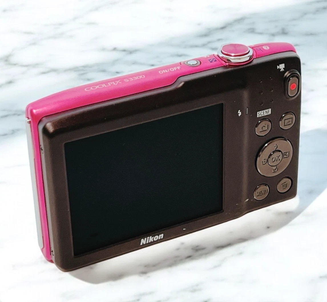 Nikon COOLPIX S3300⑥ Nikon COOLPIX S3300 Strawberry 6x Zoom 16.0MP Digital Camera