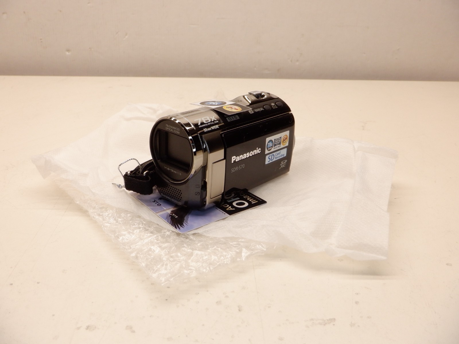 PANASONIC SDR-S70 SD VIDEO CAMERA BRAND NEW SEALED IN BOX WITH ACCESORIES