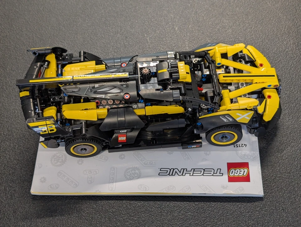 Lego Technic Bugatti - Image 4 of 4