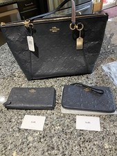 Women  s COACH 3 Pc. Handbag Set. Signature Leather Ava Tote/Wallet/Wristlet. NEW