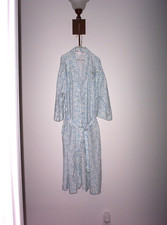 Vintage Vandemere Flannel Robe Women's Blue Floral Woman's Medium EUC