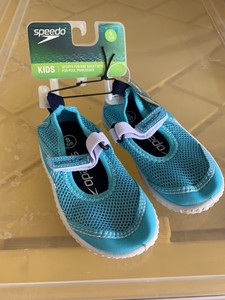 speedo mary jane water shoes