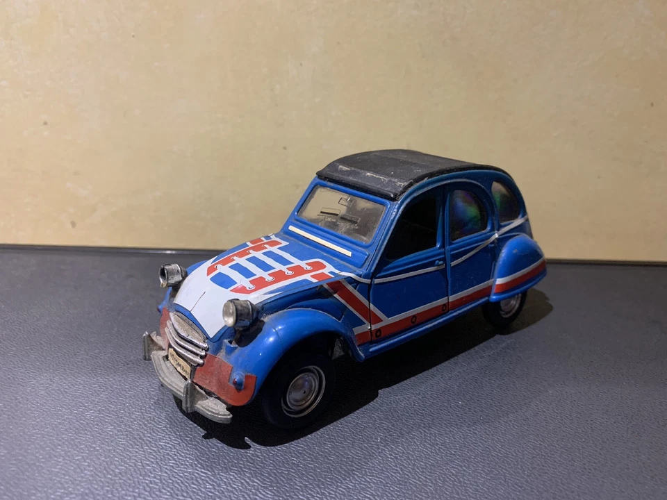 POLISTIL S26 CITROEN 2CV Scala 1/25 - Immagine 2 di 4