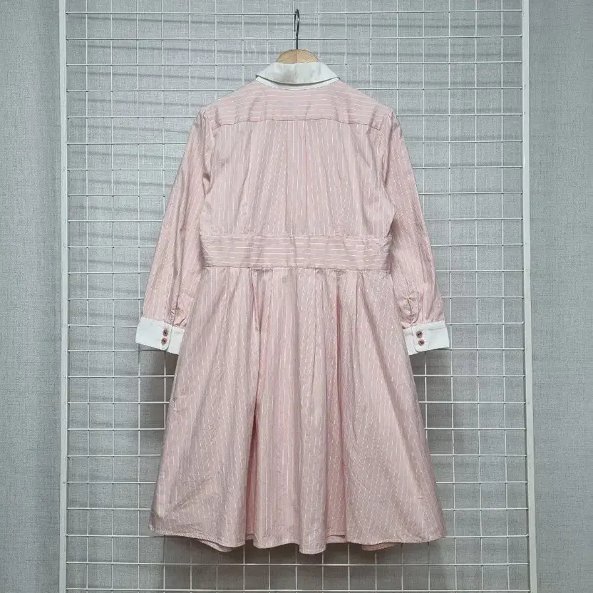 Burberry Blue Label Mini Dress Size 38 Japan Ver. thumbnail 4