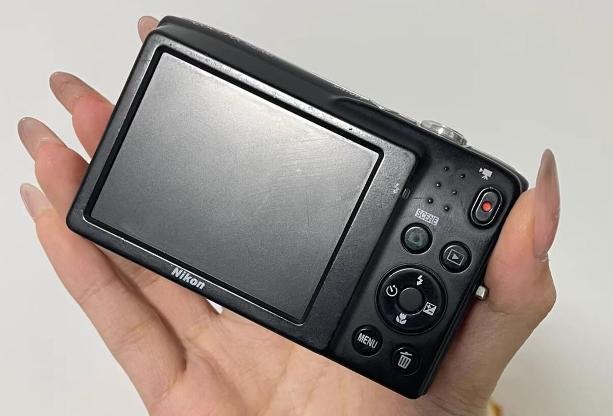 ★【美品動作確認済み】Nikon COOLPIX S2700 s-l400.jpg