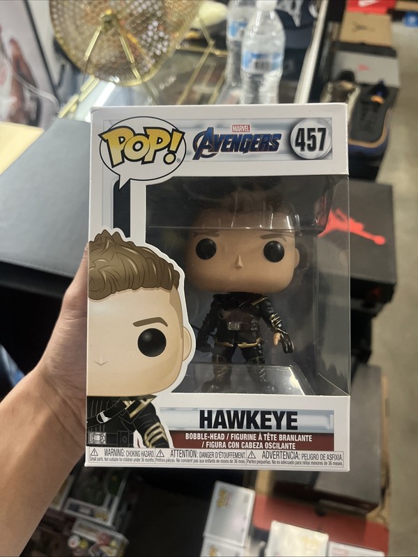 Funko Pop! Vinyl: Avengers Marvel - Hawkeye + Collectible Card 3PK -...