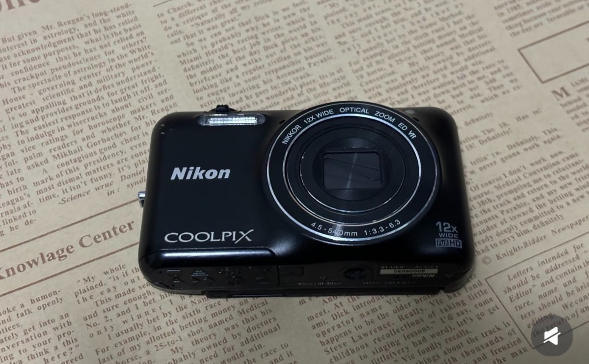 Nikon Coolpix S6600 16.0MP Compact Digital Camera 12x Zoom English