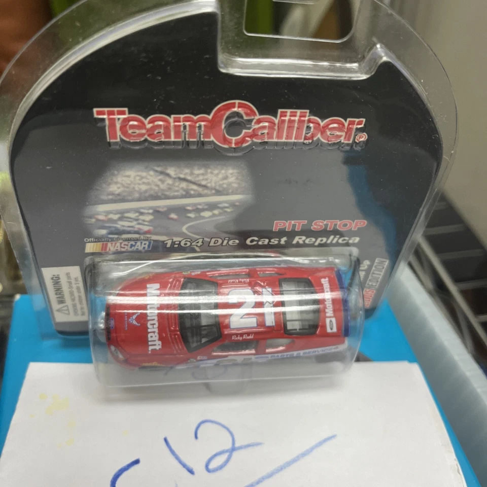 1/64 Ricky Rudd Edición 2005 Motorcraft Team Calibre Pit Stop Edición #11 Foto 3 de 4