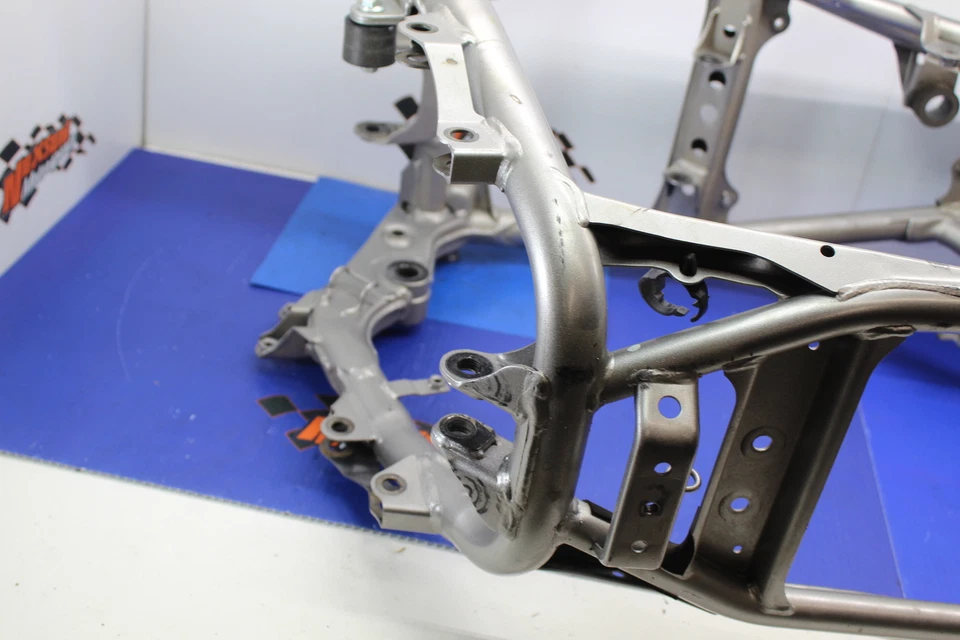 2006 Yamaha Yfz450 Frame Chassis - Image 2 of 4