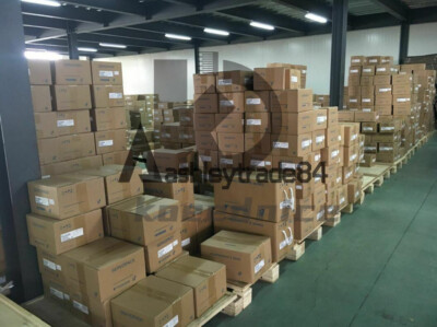 New ONE Yaskawa Variable Frequency Drive CIMR-VU4A0002BAA CIMRVU4A0002BAA