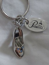 Porte Clef Chaussure Princesse DISNEY