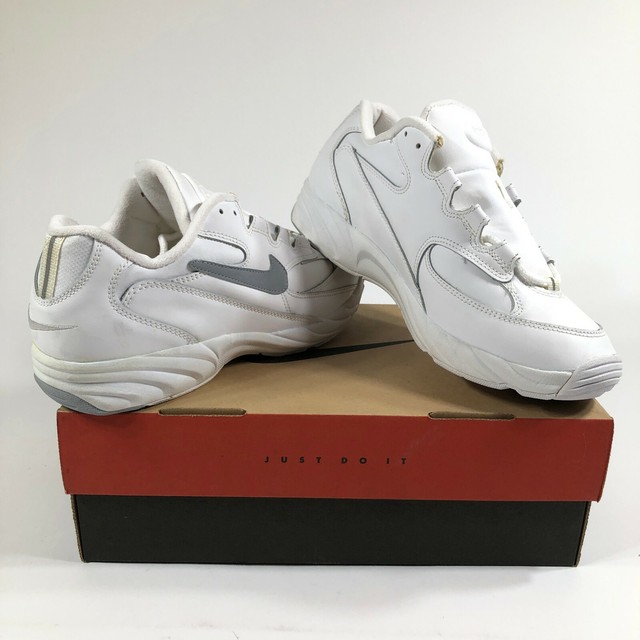 nike old shoes