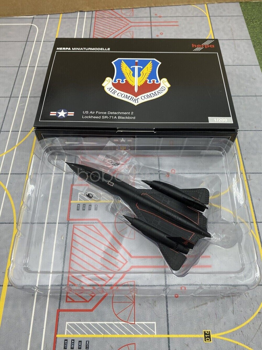 HERPA 1/200 SRー71B Blackbird SR-71B Blackbird 1:200 Diecast Model - Herpa HE-559454 - $78.95