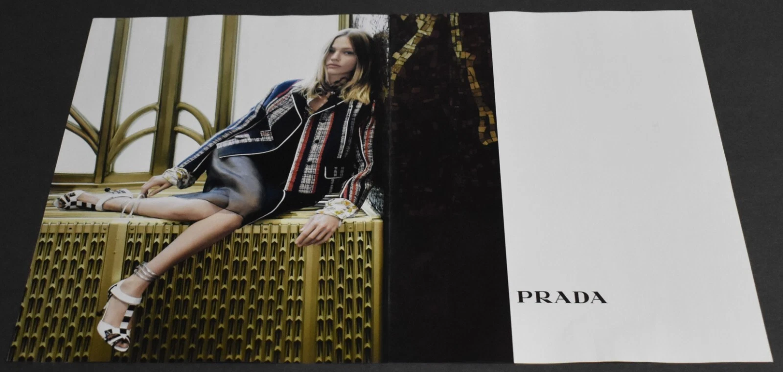 2016 Stampa Annuncio Sexy Moda Gambe Lunghe Donna Bionda Prada Stile Arte Femminile