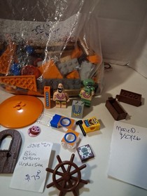 LEGO 3818 SpongeBob Squarepants Bikini Bottom Undersea Party (see description)
