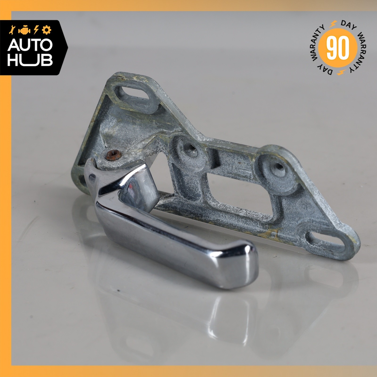 Bentley Eight Front Left Door release handle