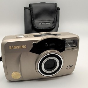 Samsung Fino 1050 XL 35mm Film Point And Shoot Camera + Carry case