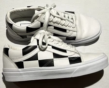 VANS Old Skool Sneaker Shoes Mens 7 Womens 8.5 Leather White Black Check Sides