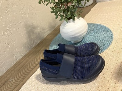 Alegria Qwik Tram Women s Knit Blue and Black Sneakers Size 38 US 7.5-8