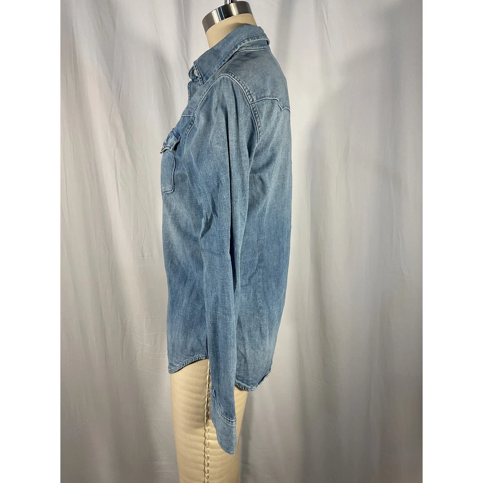 Camisa de mezclilla azul 'desteñida' Polo de Ralph Lauren talla XS Foto 3 de 4