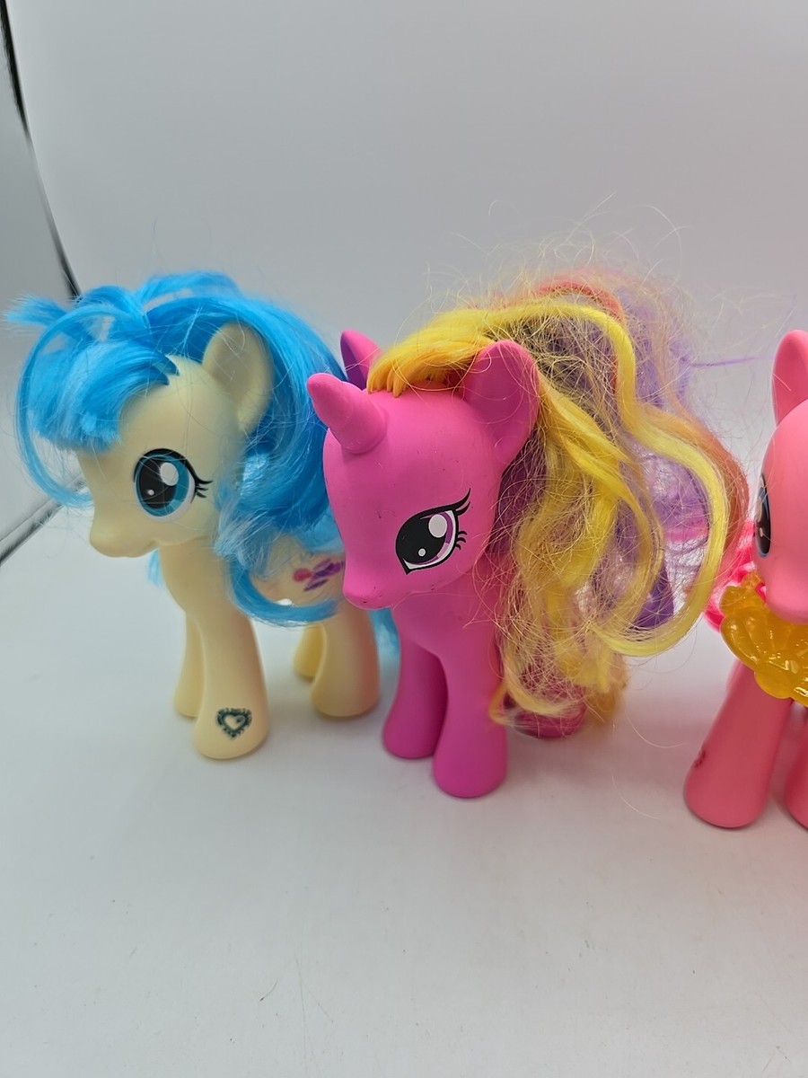 My Little Pony 2010 Lot Of 4 various ponies | eBay My Little Pony 2010 Lot Of 4 various ponies | eBay