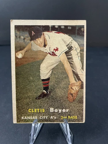 1957 Topps #121 Clete Boyer Rookie VGEX Kansas City Athletics Baseball Card