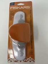 FISKARS BORDER PUNCH LACE Create Continuous Border 123370-1005
