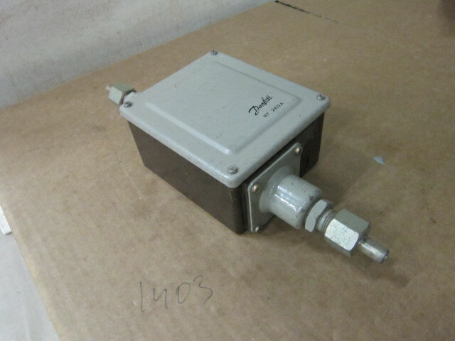 Differential Pressure Switch Danfoss RT260A / RT 260A 017D002166 2xG3/8 ...