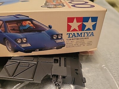 自動車 Tamiya 1/24 Lamborghini Countach Tamiya 1/24 Lamborghini Countach LP500S (Clear-Coated Red