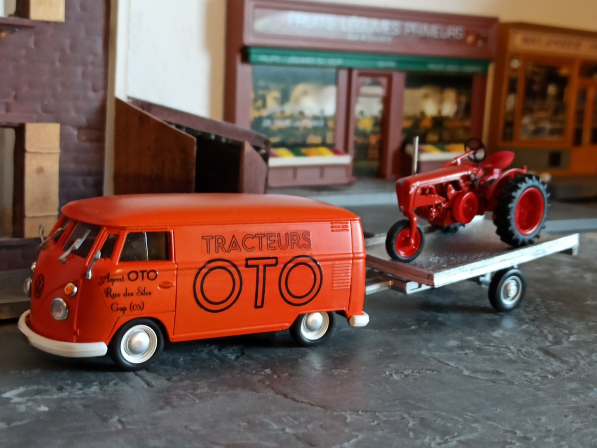 Création unique lot VW Volkswagen Combi T1 + Tracteur OTO