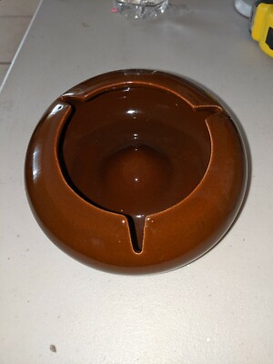 Vintage Low Profile  brown vase, Planter, Ashtray, Possibly Roseville