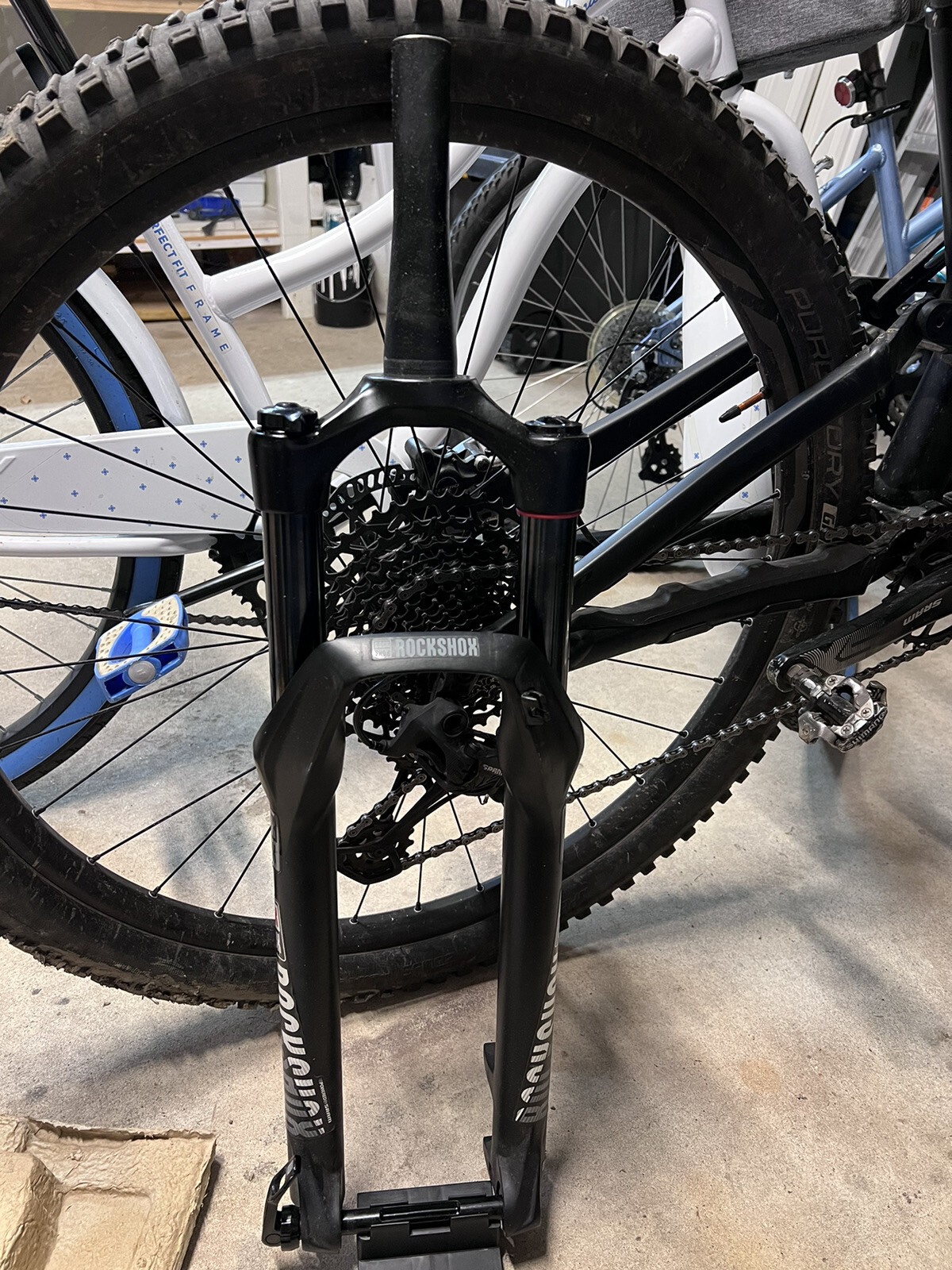 Rock Shox Mountain Bike Fork 29" 51mm Offset 130mm Travel 15x110 Recon