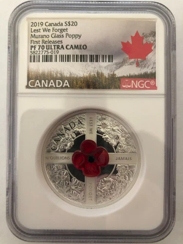 2019 $20 CANADA 1OZ SILVER PROOF NGC PF70 MURANO GLASS POPPY LEST WE FORGET - FR