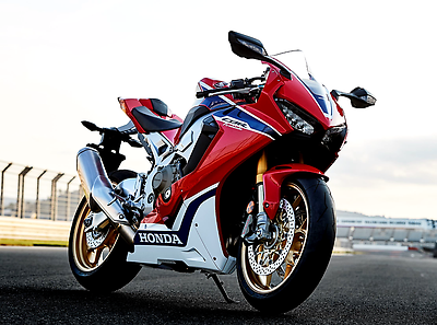 Brand New 17 Cbr1000rr Sp Fireblade Genuine Oem Honda Rear Seat Cowl Black Ebay