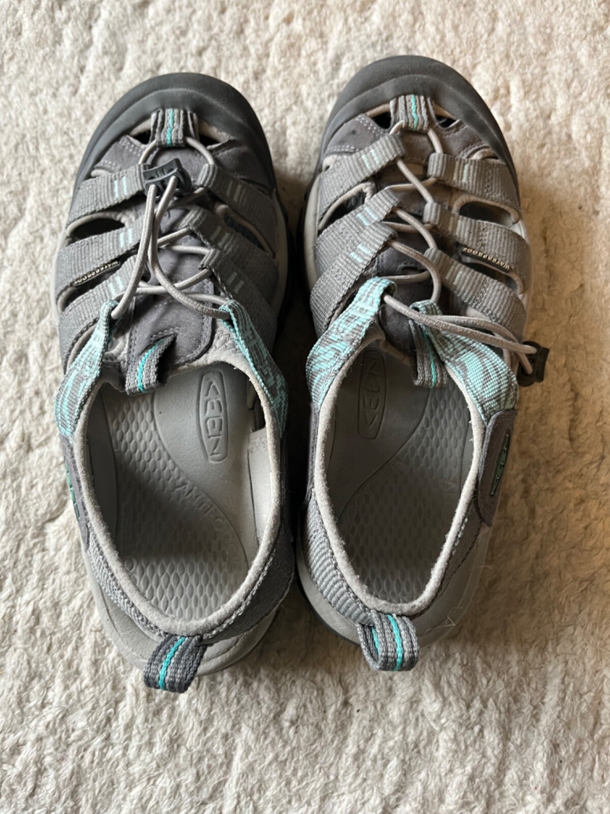 Scarpe sandali da trekking all'aperto leggermente usati taglia 9Keen Whisper misura 8 5