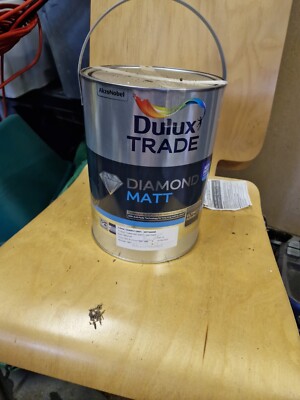 Dulux Trade Diamond Matt Quartz Grey 5L UK
