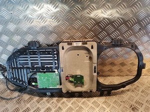 MERCEDES-BENZ W251 R Klasse Antenne Verstärker 2518202175