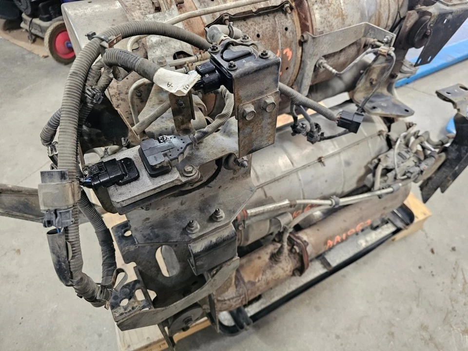 USED 2015 ISUZU NPR/NQR DIESEL PARTICULATE FILTER (DPF) 5.2. 138k! Outrite Ship  - Image 4 of 4