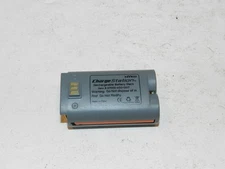 Grey Nyko Rechargeable Battery Pack Charge Station Nintendo Wii 87000-A50-0107