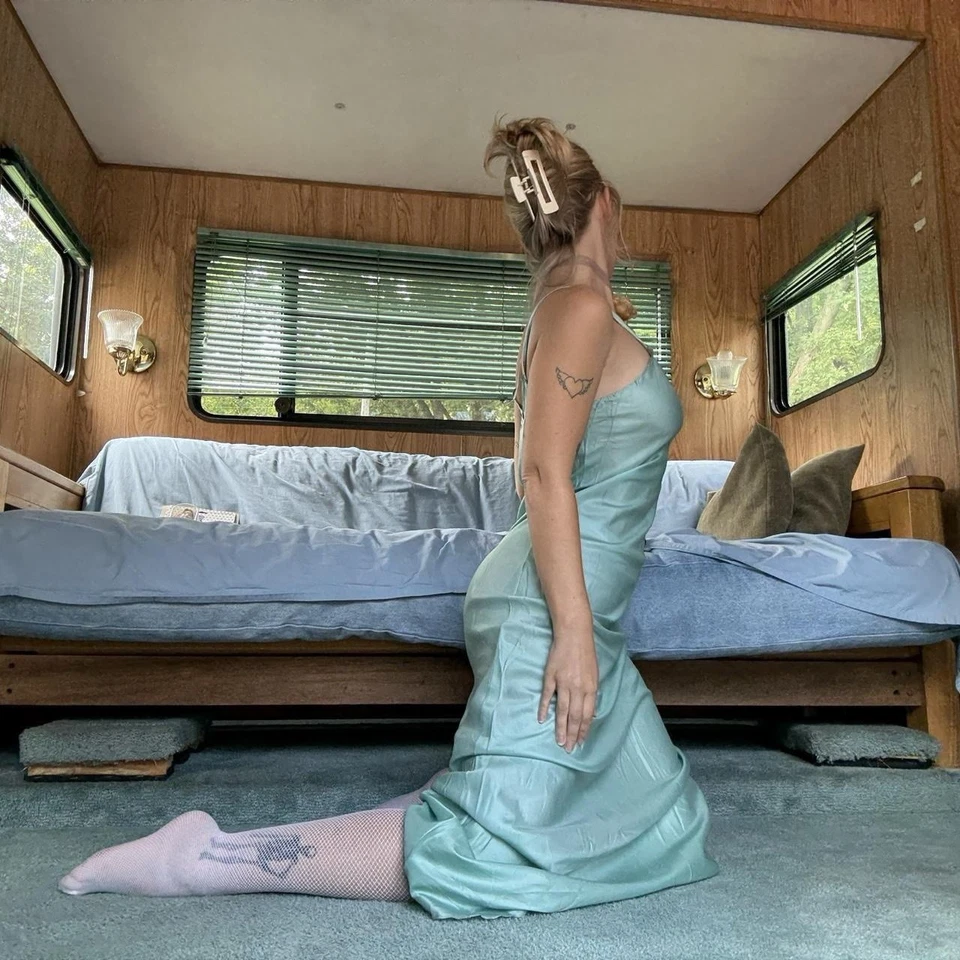 1930's Aquamarine Slip - Image 4 of 4