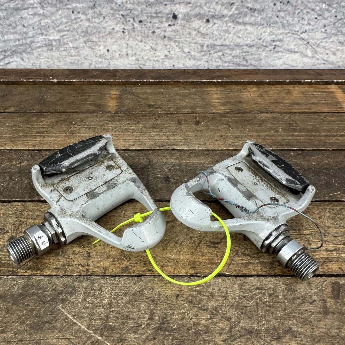 Vintage Shimano Dura-Ace PD-7401 Clipless Road Pedals 9/16 Gray