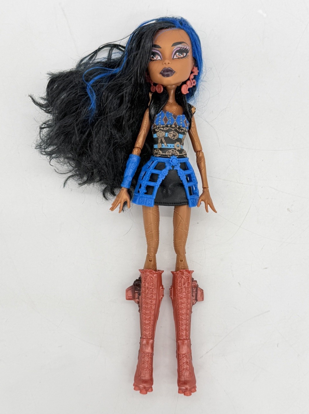 2011 Mattel Monster High Doll Robecca Steam First Wave W/ Cl