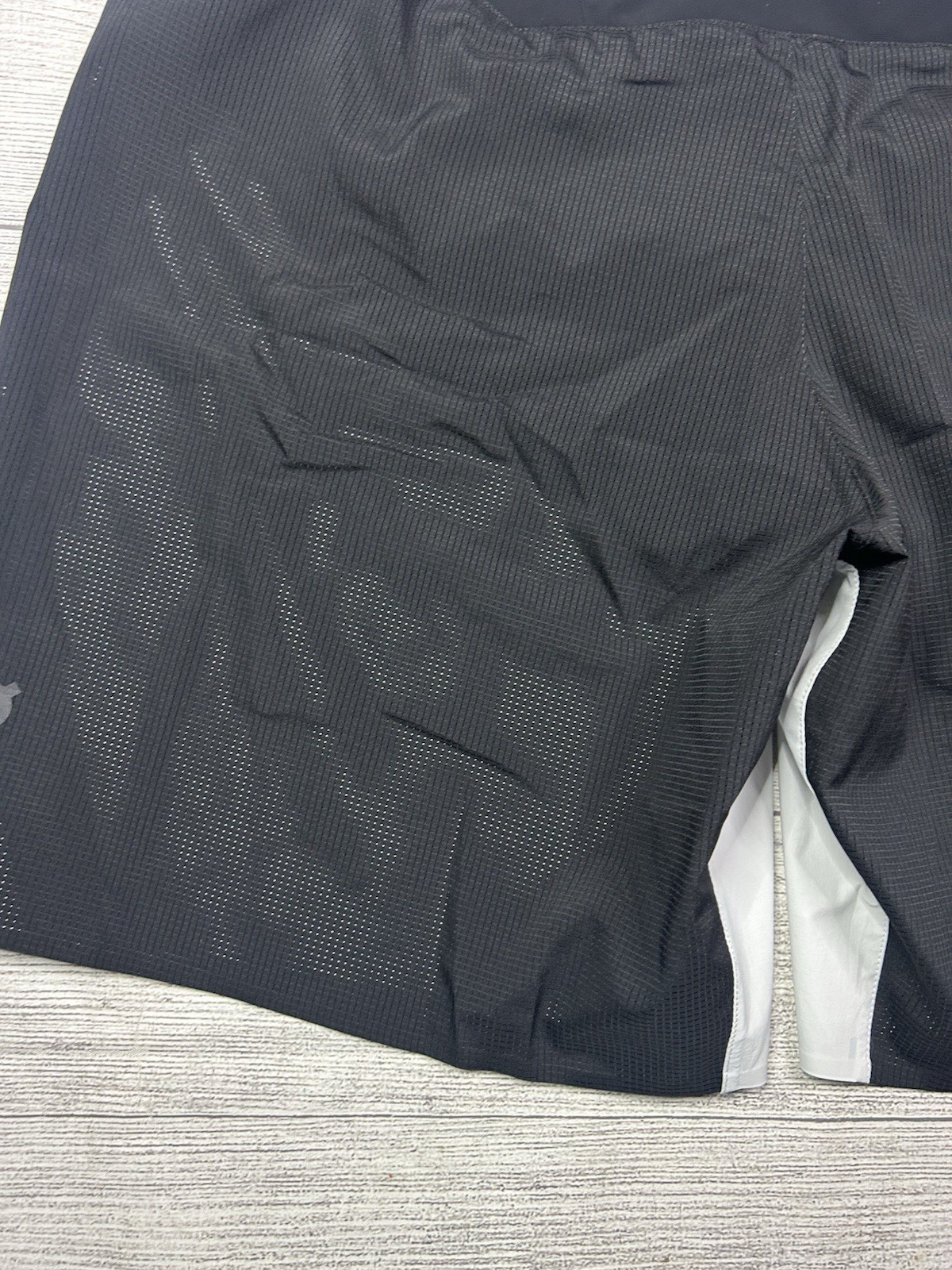 On Cloud Running Lightweight Performance Shorts M… - image 12