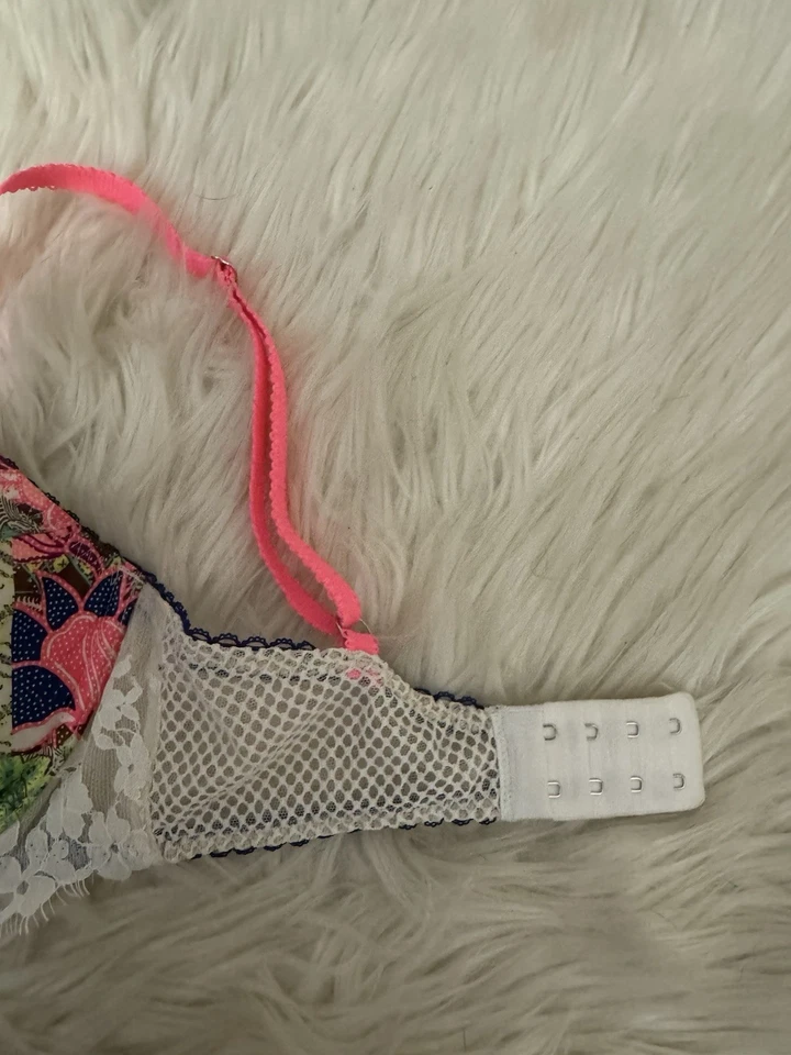 Sutiã Victoria’s Secret Dream Angels 32DDD forrado demi com aro renda floral neon - Imagem 2 de 4